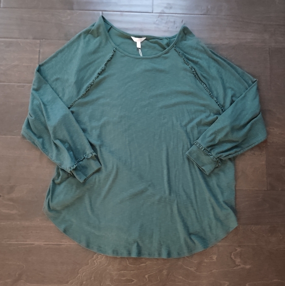 LC Lauren Conrad Raglan Ruffle Sleeve Tunic Top NWT Green - Picture 12 of 15